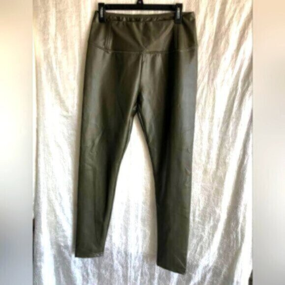 7 For All Mankind Vegan Leather Leggings / Pants High Waistv NWT sz Lrg - Picture 2 of 7